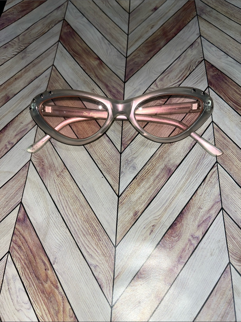 Dr. Peepers vintage cat-eye iridescent/clear glasses with pink lenses